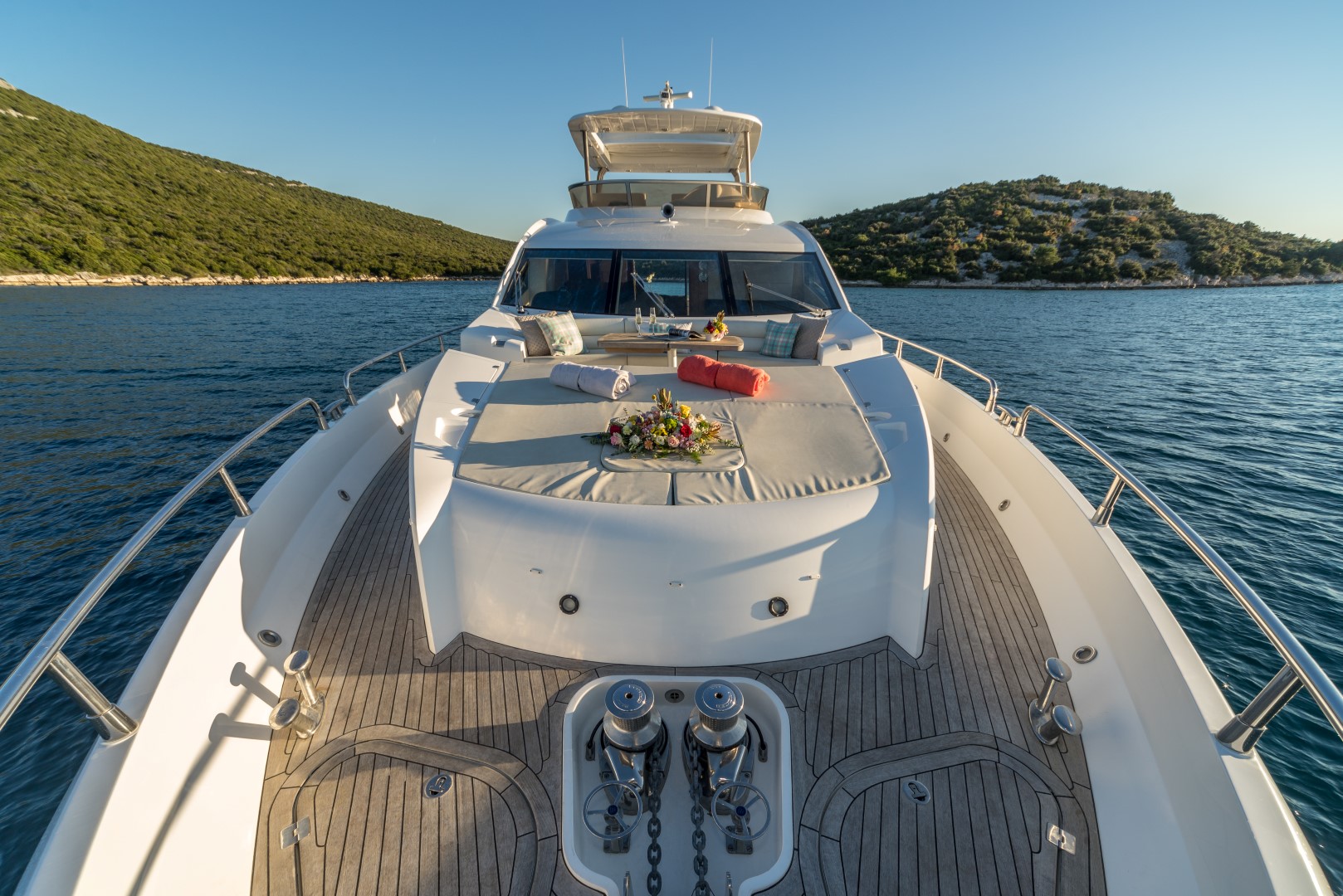 Sunseeker Мальдивы